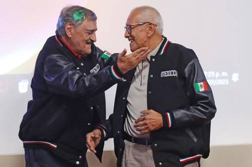 Eerbetoon aan Guerrero en Raga, Mexicaanse basketballegendes