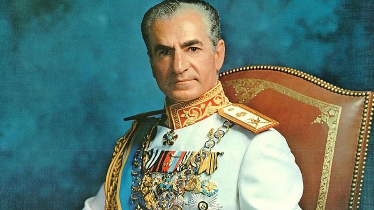 İran Şahı'nın İran'ı bir güç haline getirmek istediği Beyaz Devrim