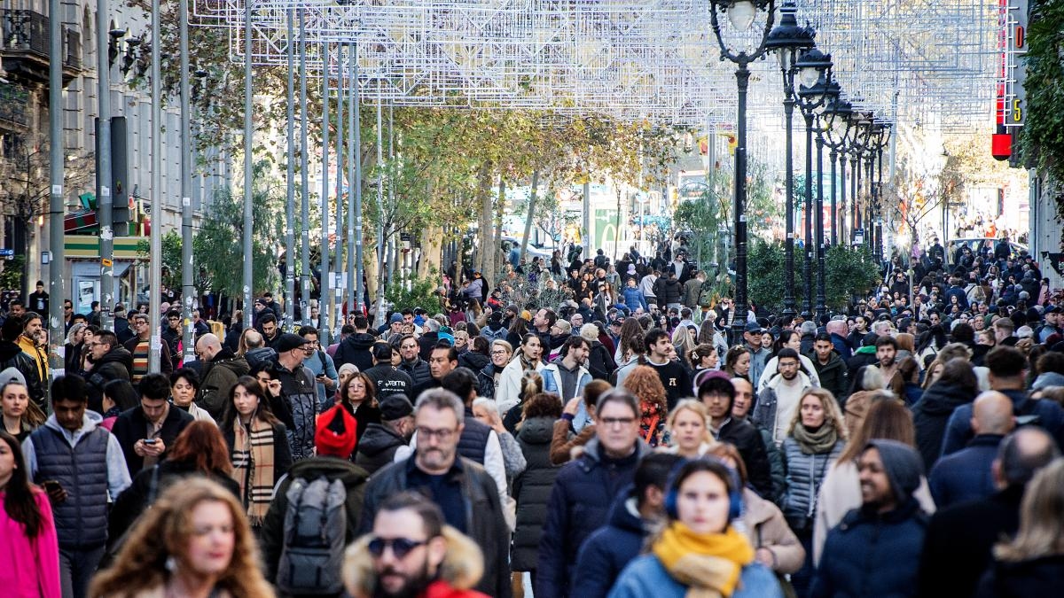 La morosidad resiste el alza de tipos y cae a los niveles más bajos en 16 años