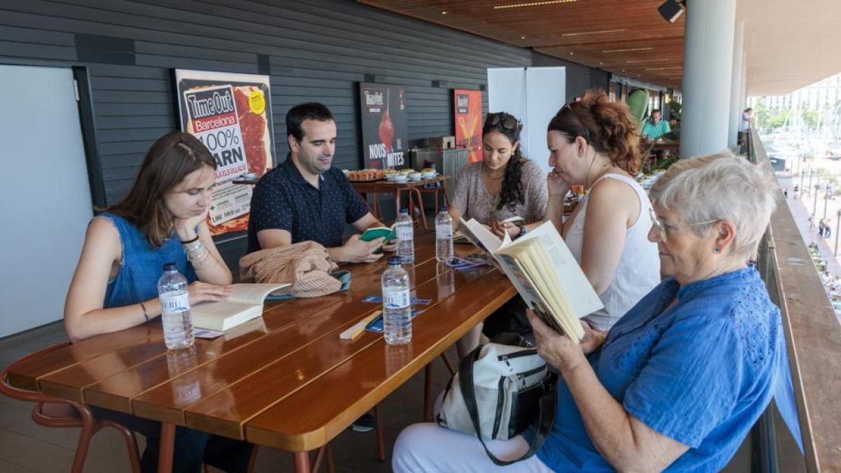 Zullen we samen lezen? Deze zomer komen er leesfeestjes naar Spanje.