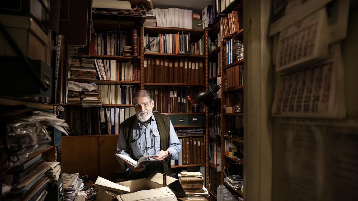 Die Bibliothek von Eloy Hernández: Die Rolle des Schreibens