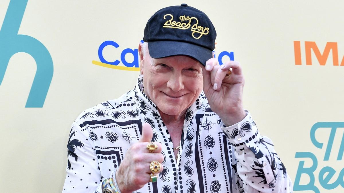 Mike Love: „Brian Wilson poprosił mnie, żebym zaśpiewał mu nasze piosenki na krótko przed jego śmiercią”.
