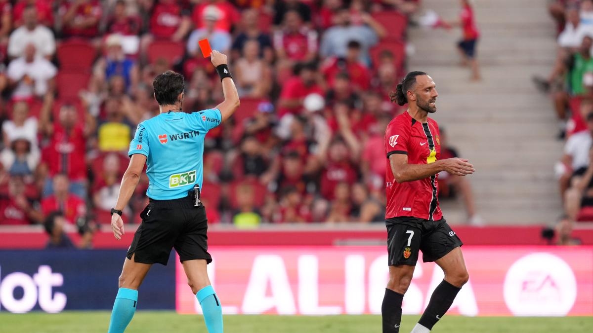 El VAR sigue las nuevas directrices y ‘desaparece’ en la primera jornada de Liga