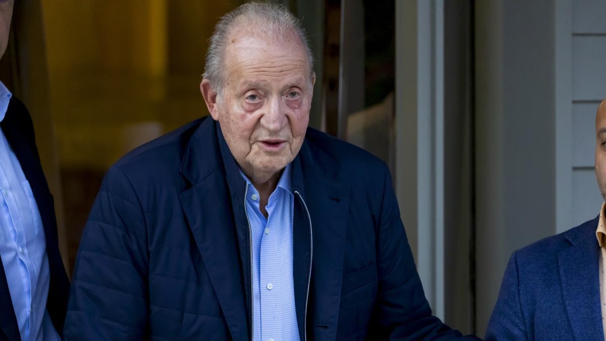 Juan Carlos woont in Spanje in afwachting van de publicatie van zijn memoires.