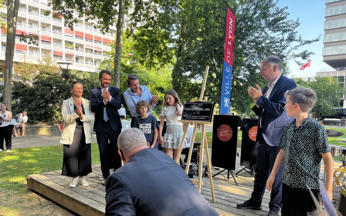En Lyon, Gérard Collomb homenajeado al pie de la comunidad que fundó