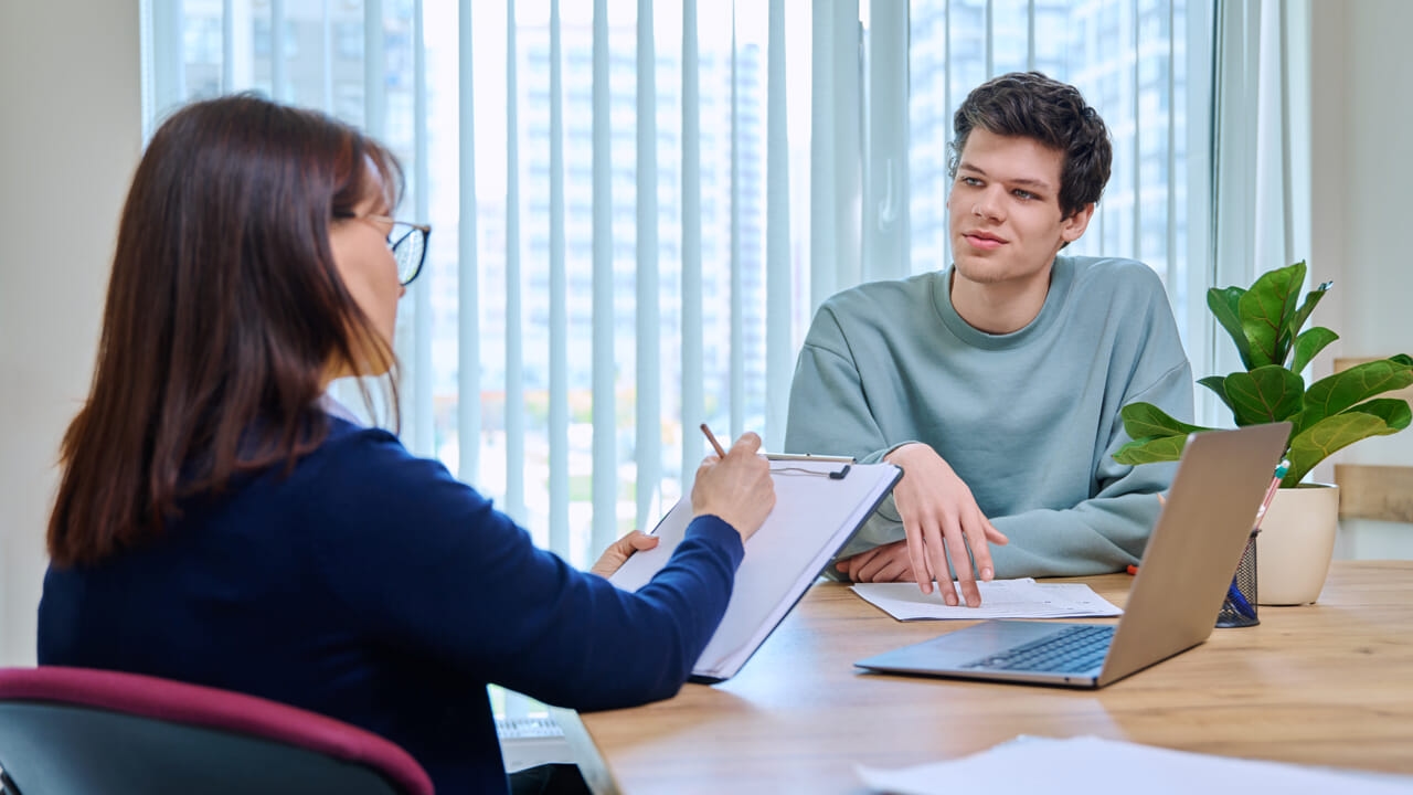 Lavorare nella Milano che non si ferma: un’opportunità per giovani talenti