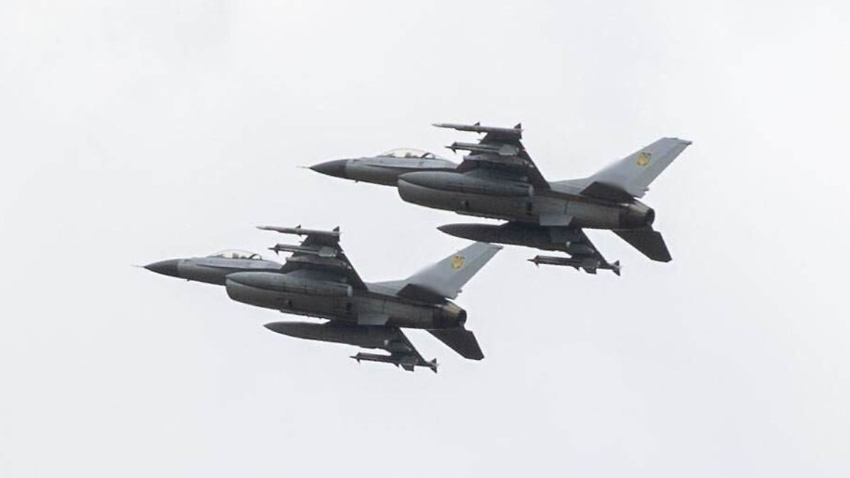 Última entrega da Holanda: reforço do caça F-16 para a Ucrânia ganha força