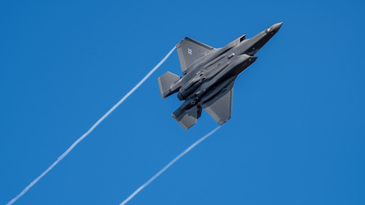 800 millones de euros más caro: la conversión a nuevos aviones nucleares provoca una explosión de costes