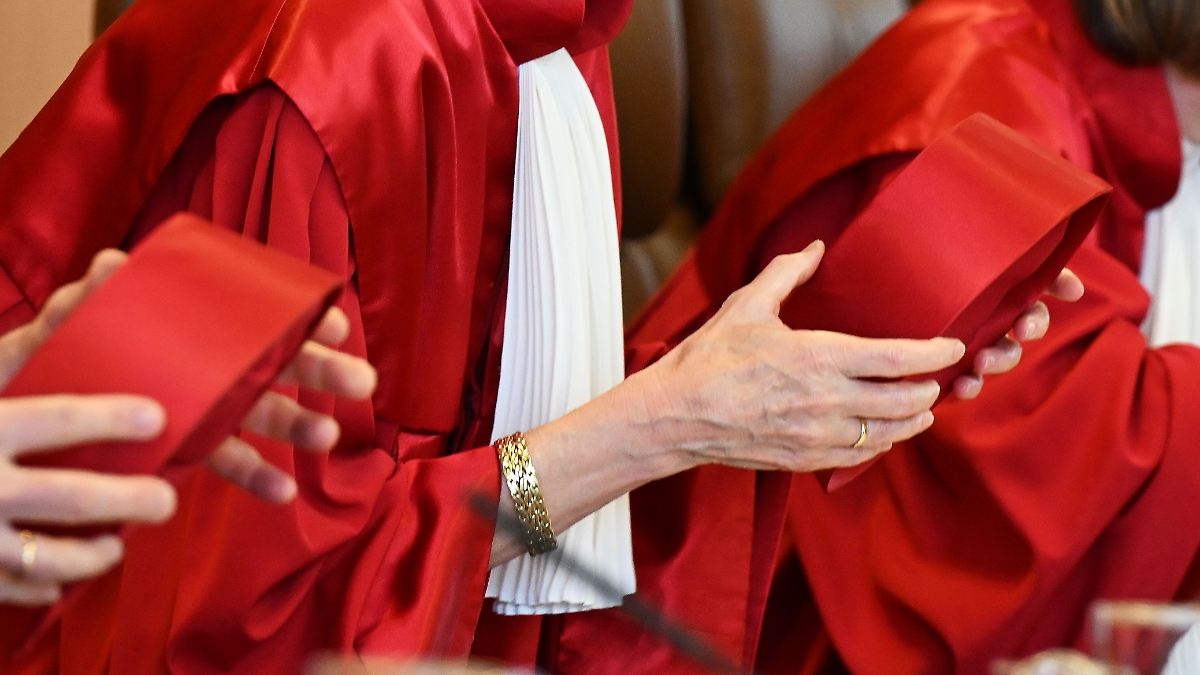 El Partido de Izquierda indignado por la elección de jueces: "Una vez más, el proceso ha sido torpedeado por la coalición y las filtraciones".