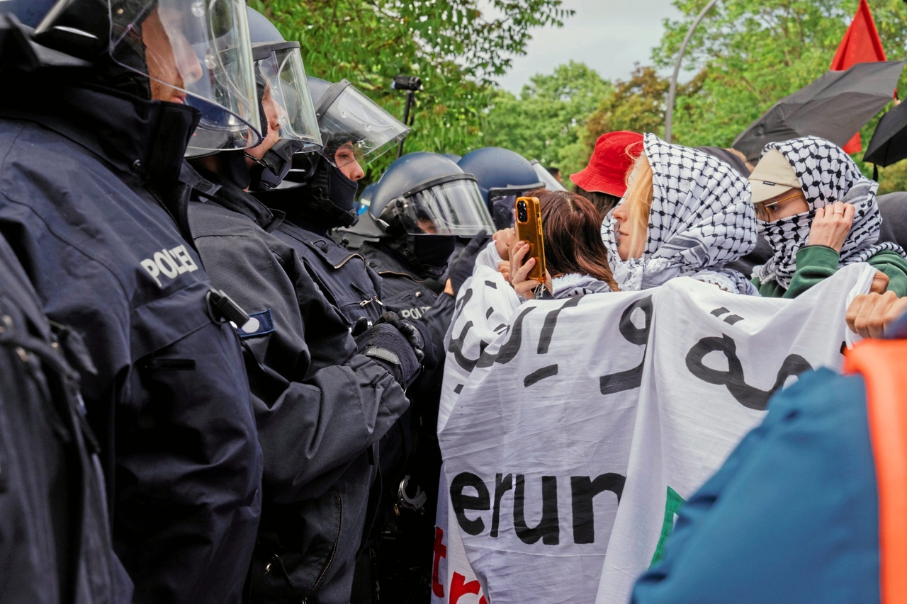 Brutalidad policial en Berlín | La policía en la manifestación de la Nakba: una contradicción con la narrativa oficial