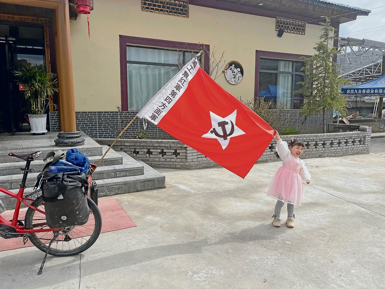 Çin'de bisiklet turu | Christian Y. Schmidt'in bisiklet şöhretine giden şanssız yolu