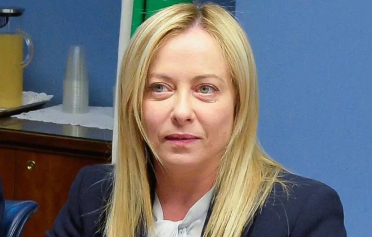 Spanningen tussen de VS en Iran, Giorgia Meloni neemt standpunt in: wat verandert er de komende uren?