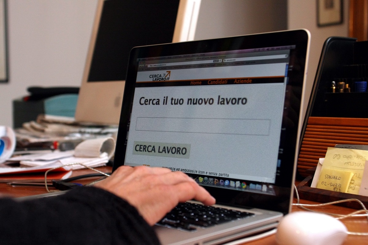 Bando per 2700 funzionari all’Agenzia delle Entrate: requisiti, scadenze e come candidarsi