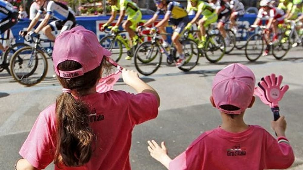 Giro d'Itália, terça-feira a etapa começa em Piazzola sul Brenta: os eventos paralelos