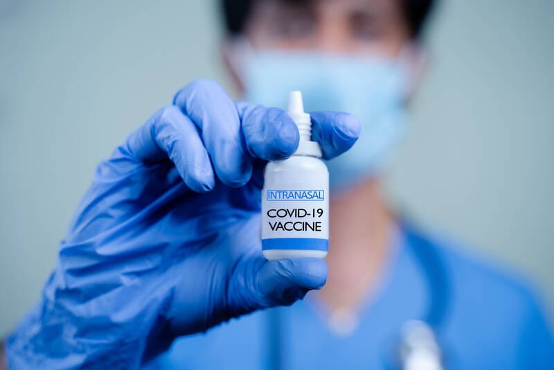 Candidata à vacina nasal: proteção dois em um contra a Covid-19