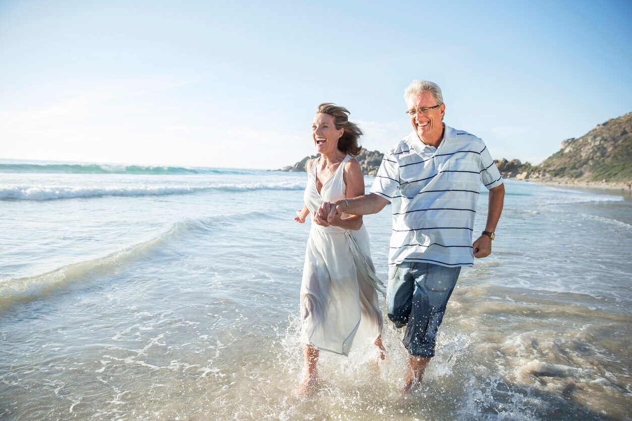A recent study reveals the secret for couples to live happily after 60