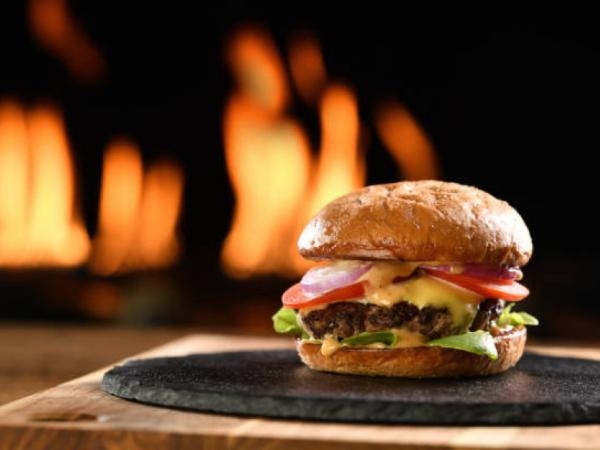 Smaczna wycieczka po Kolumbii: zwycięzcy Burger Master 2025, miasto po mieście