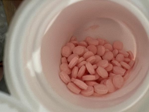 Co się stanie z moim ciałem, jeśli zacznę przyjmować melatoninę? Co mówią eksperci