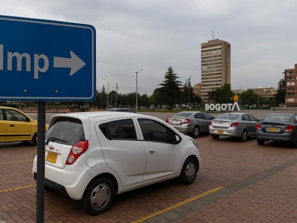 Last day to pay vehicle tax with a 10% discount in Bogotá