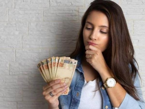 Почему наличие большего количества денег не всегда означает счастье?