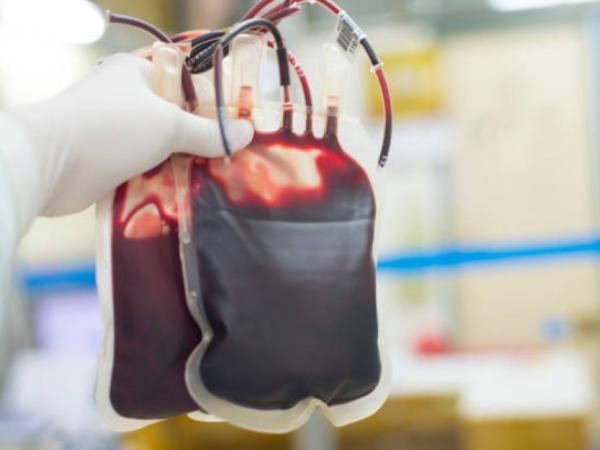 Para combatir posible escasez, crean sangre artificial compatible con todos los grupos