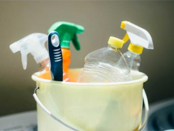 'Tips' para el hogar: los productos de limpieza que nunca debería mezclar