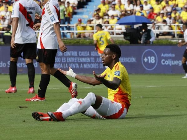 Jhon Jader Durán a été écarté de l'équipe nationale avant le match contre l'Argentine.