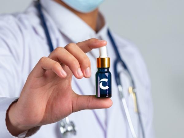 O uso de cannabis medicinal na Colômbia cresceu 25%, impulsionado por sua utilização em tratamentos médicos.