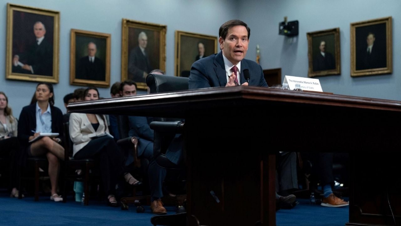 Marco Rubio geeft toe dat Mexicaanse kartels wapens kopen in de VS