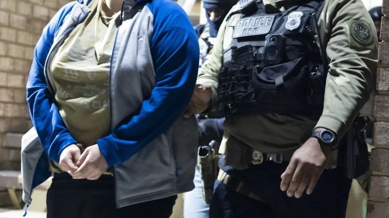 Administración Trump libera a personas en refugios que amenazó con procesar por ayudar a migrantes