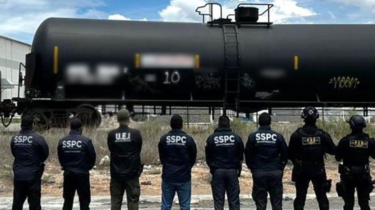 Volgens Manolo Jiménez werd de in beslag genomen stookolie "doorgevoerd" en niet in Coahuila gewonnen.