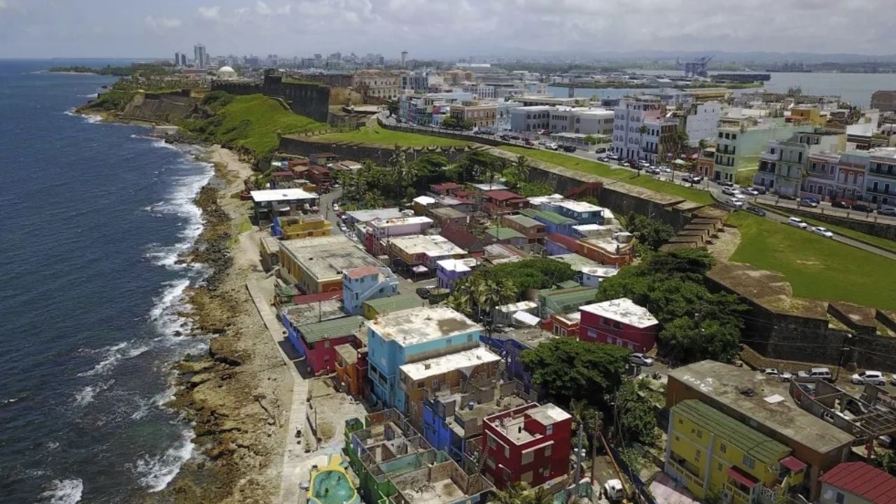 Asesinan a tiros a turista estadunidense que viajó a Puerto Rico para concierto de Bad Bunny