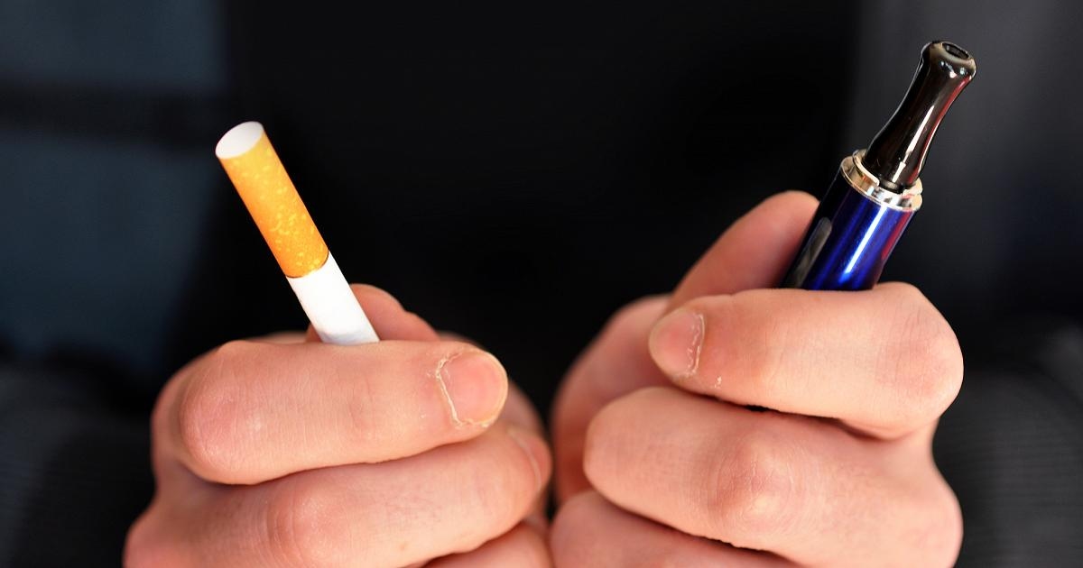 Fumar, o alarme da ISS: "Tabaco aquecido e vaporização. Explosão no policonsumo entre os jovens"