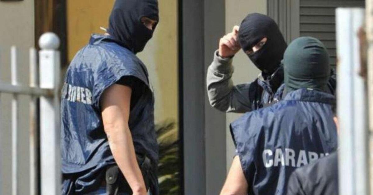 The mafias, a moving body that changes shape and objectives: how to fight them?
