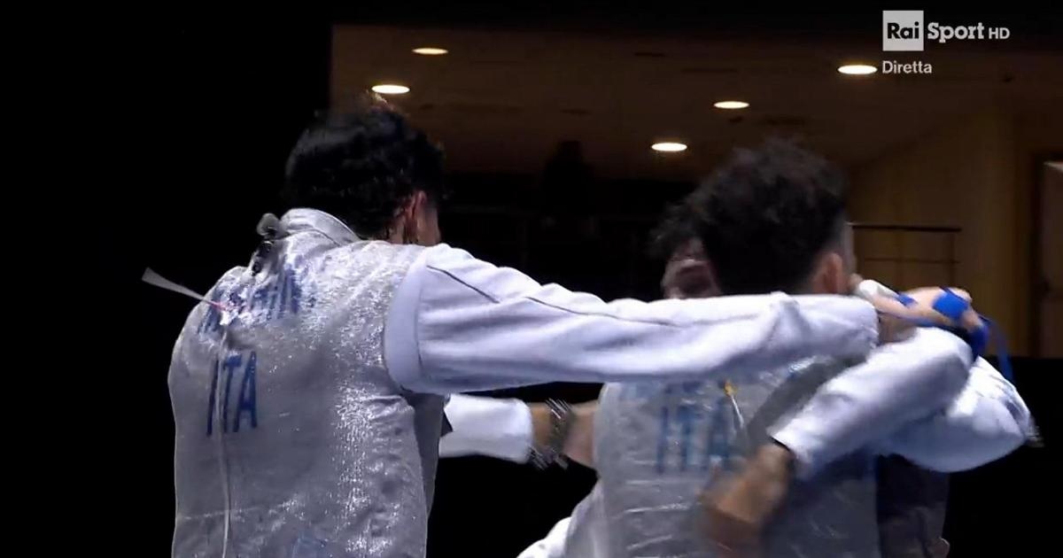 At the World Fencing Championships, Italy's men's foil team wins gold against the USA.