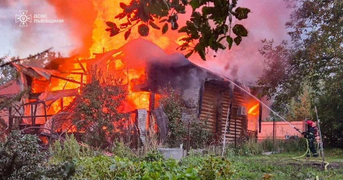 Moskou en Kiev raken steeds meer gespannen. De top verplaatst zich verder weg.