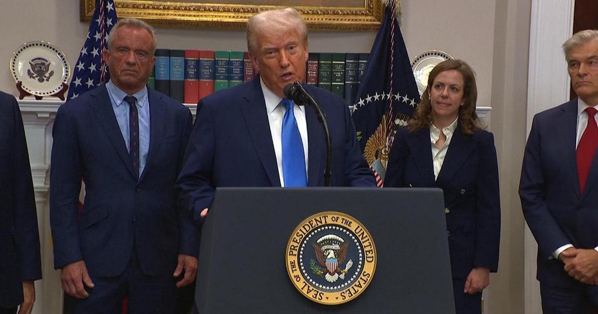 Дональд Трамп: «Парацетамол связан с риском аутизма; беременным женщинам не следует его принимать».