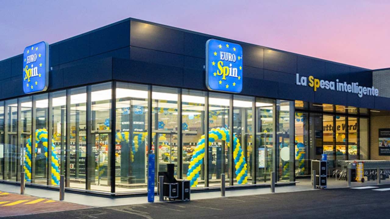 Deja tu carrito y vete ahora | Eurospin suprime los pagos en efectivo: estos billetes ya no se aceptan