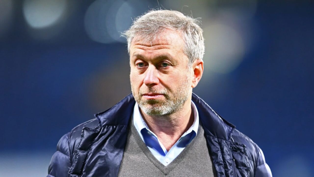 Groot-Brittannië bedreigt Abramovich vanwege Oekraïne