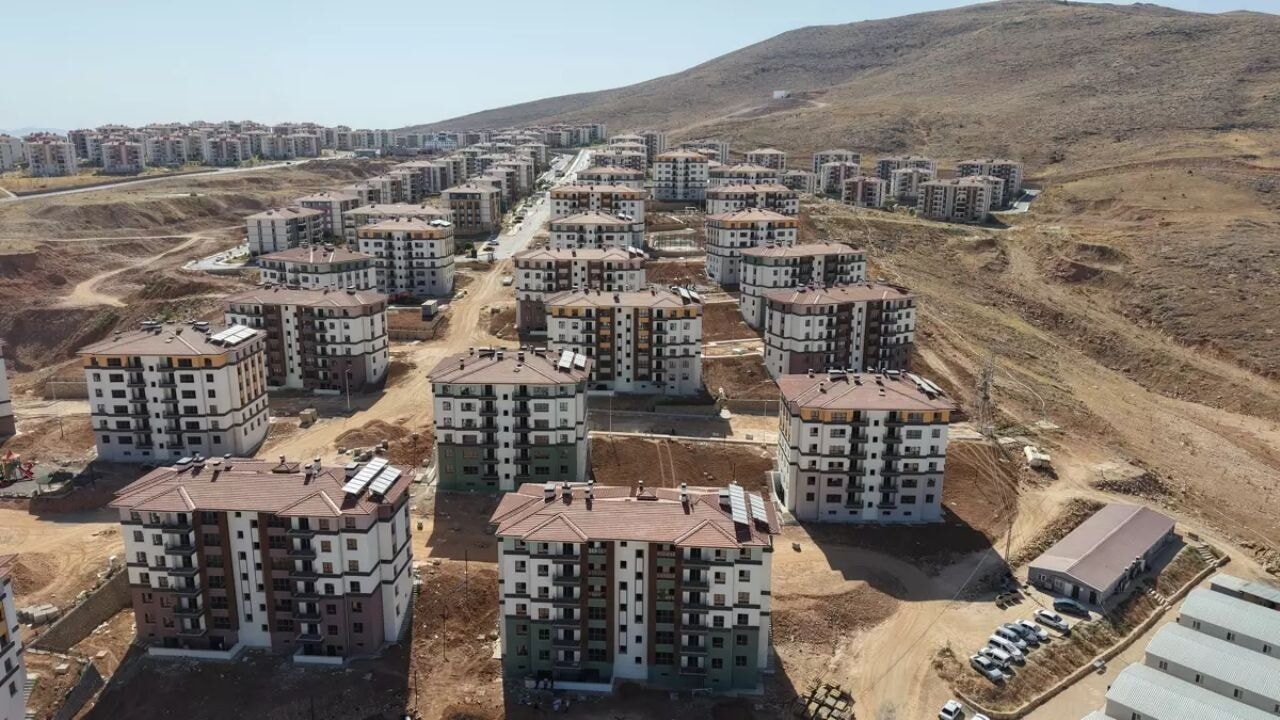 Se construyen 550 casas diariamente en la zona del terremoto