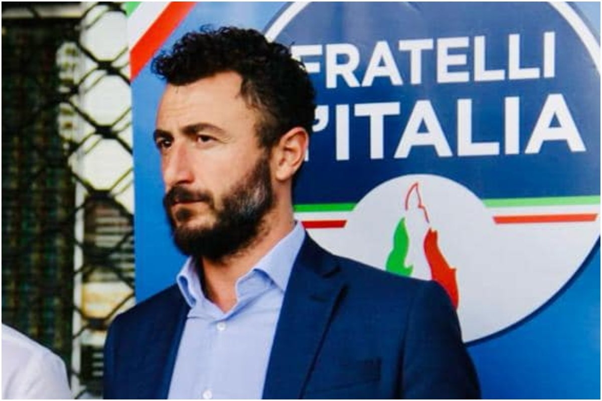 Pozzolo expulso da Fratelli d'Italia após tiroteio na véspera de Ano Novo, expulsão após revelações ao Relatório sobre o papel de Delmastro