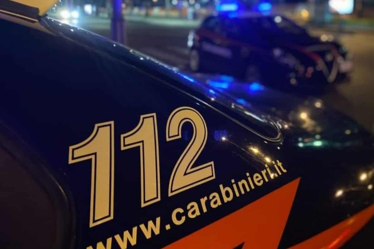 Ucciso in casa a coltellate: fermato il figlio adottivo di Boris Rezzonico, ha 25 anni