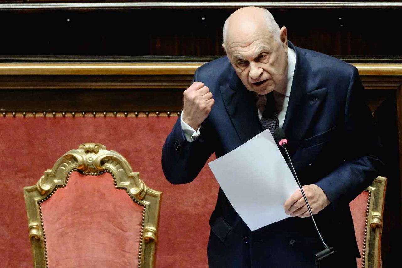 Almasri en Nordio "bedreigen" magistraat Piccirillo: "Hij heeft het zichzelf toegestaan de fouten van het ministerie aan te wijzen. Ik sluit actie niet uit."