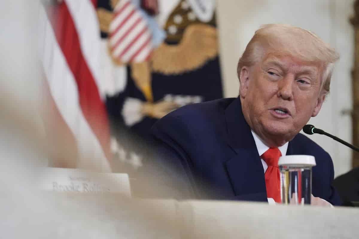 Trump menace l'Europe d'imposer des droits de douane de 50 % : « Nos discussions avec eux ne mèneront à rien ! »