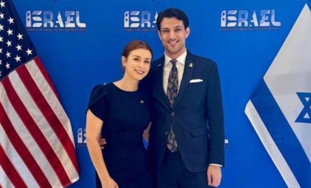 Sarah Milgrim y Yaron Lischinsky, los dos diplomáticos israelíes asesinados en Washington