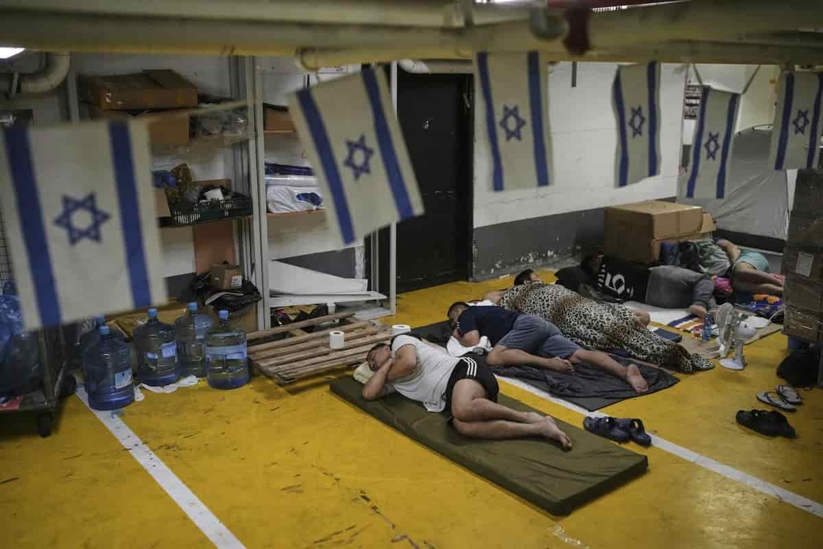 Politieke verkiezingspeilingen: wat Italianen denken over de oorlog tussen Israël en Iran, kernenergie en de acties van Trump
