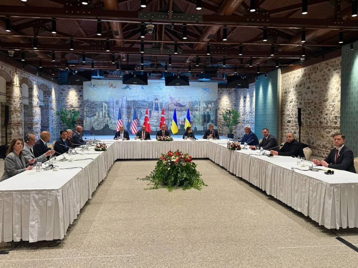 Onderhandelingen in Turkije mislukken, Rusland wil dat Kiev zich overgeeft: geen wapenstilstand en vernederende omstandigheden in Poetins 'memorandum'