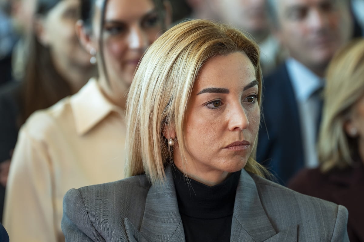 Gênova, dossiê contra a prefeita Silvia Salis: o plano do ex-vereador da FdI e do chefe da polícia para desacreditá-la