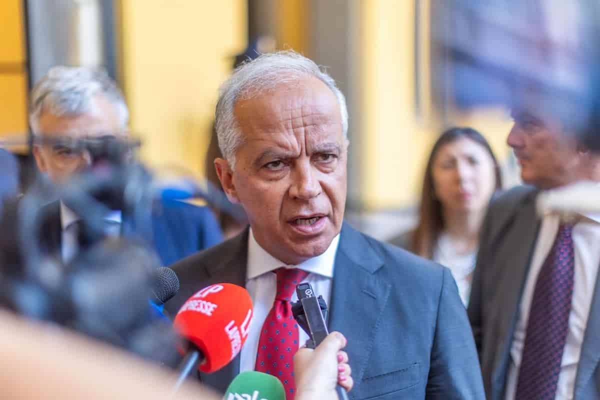 Piantedosi rejected by Haftar because the minister was expelled to Libya: "Persona non grata"