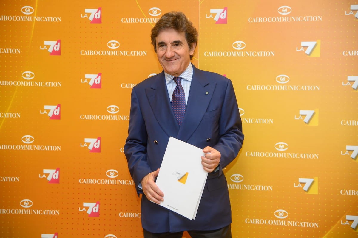 Urbano Cairo "entra em campo" como seu mentor Berlusconi, o mistério em torno da pesquisa encomendada para testar sua popularidade